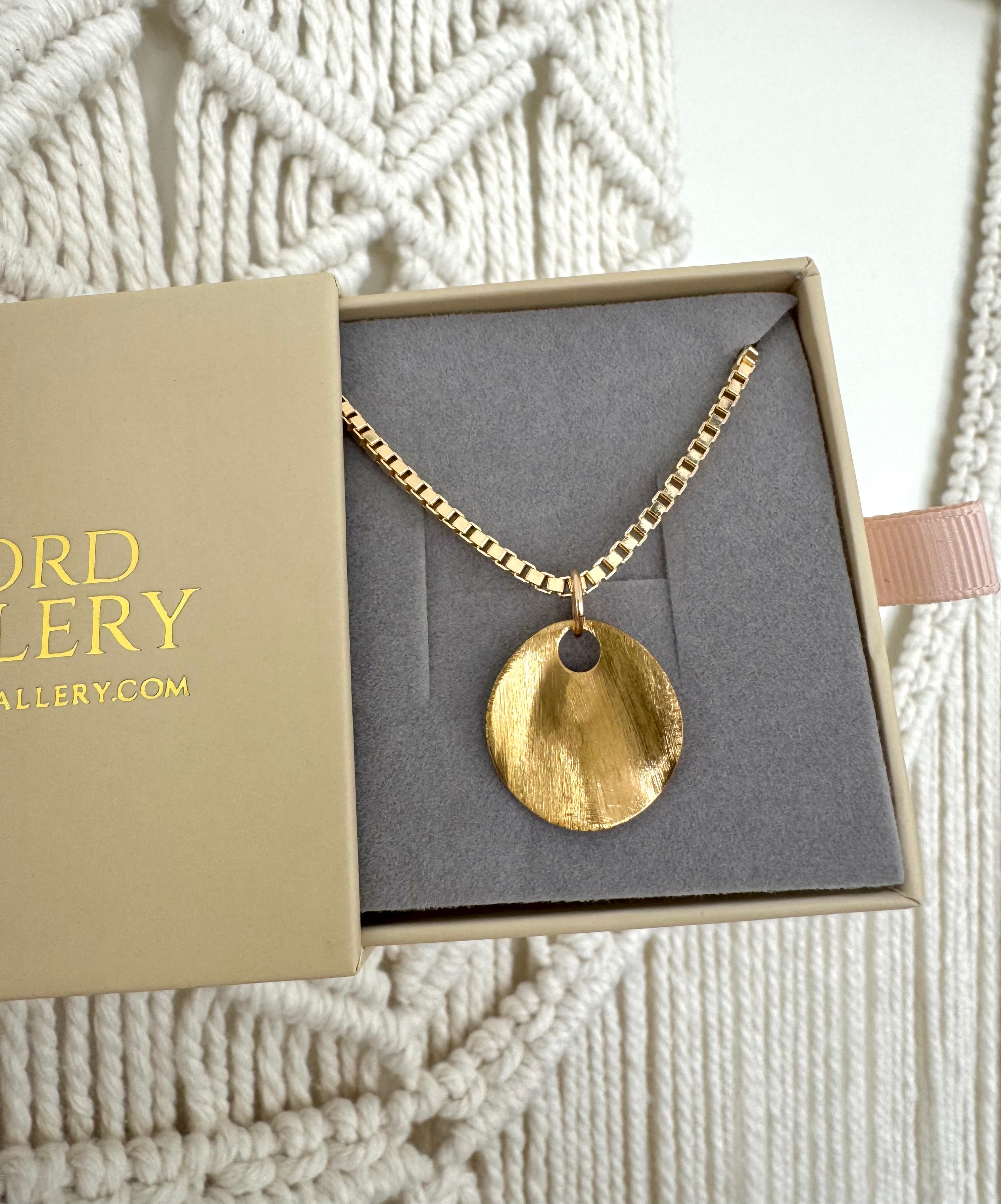 Gold Brushed Wavy Coin Necklace - Box Chain - Figaro Chain - Paperclip Chain