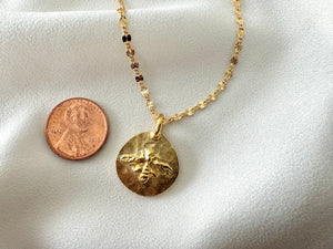 Gold Honey Bee Pendant Necklace - Gold Filled Chain - Figaro Box Paperclip Sunburst
