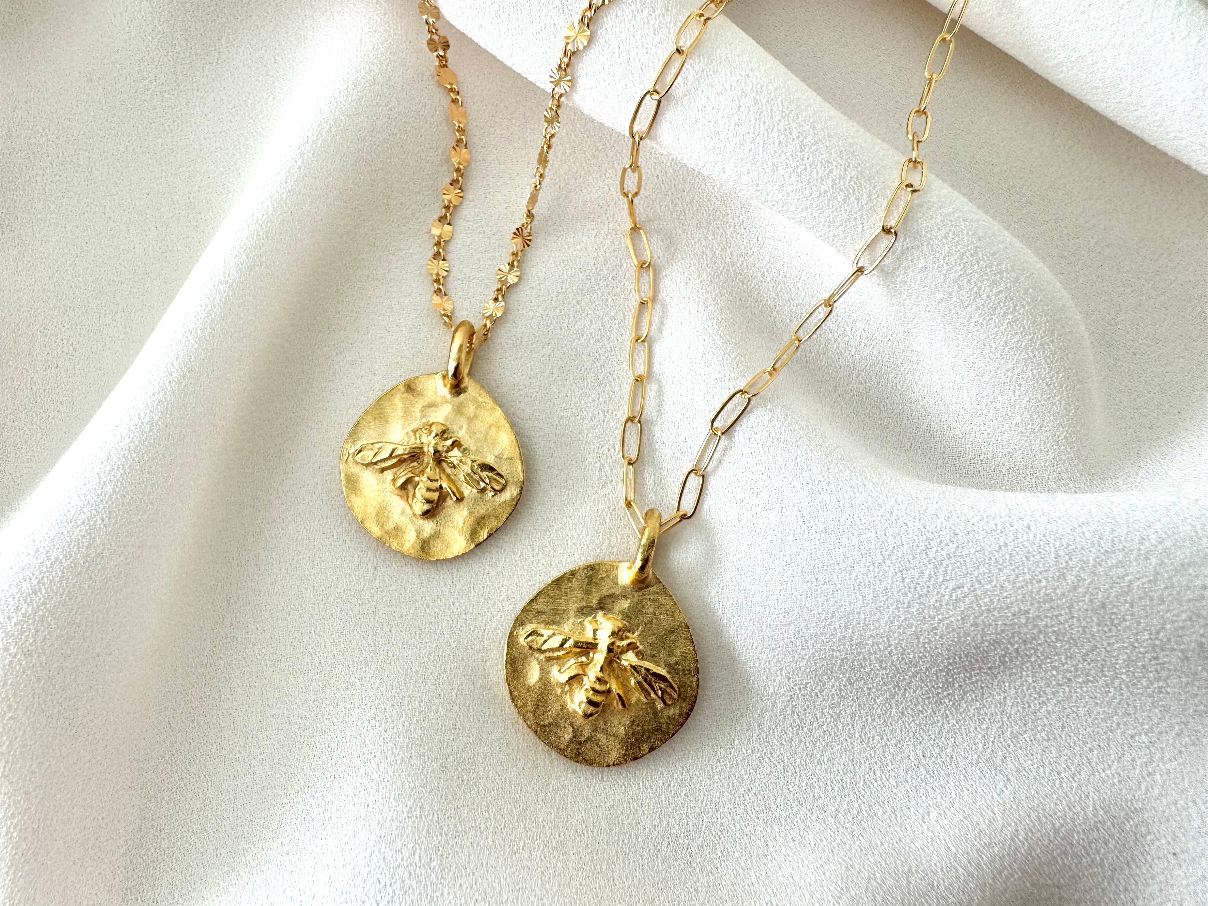 Gold Honey Bee Pendant Necklace - Gold Filled Chain - Figaro Box Paperclip Sunburst