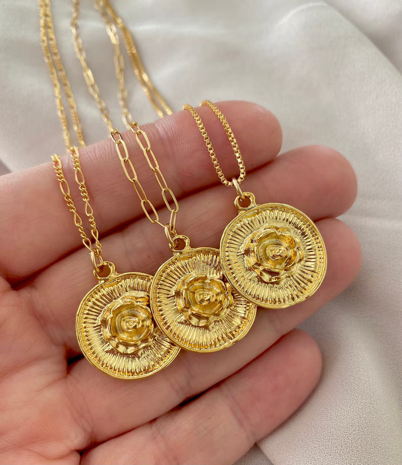 Gold 3D Rose Flower Medallion Necklace - Gold Filled Paperclip Box Figaro Chain