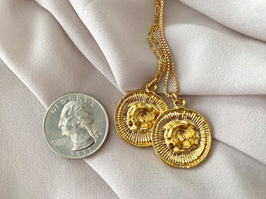 Gold 3D Rose Flower Medallion Necklace - Gold Filled Paperclip Box Figaro Chain