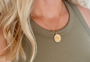 Gold 3D Rose Flower Medallion Necklace - Gold Filled Paperclip Box Figaro Chain