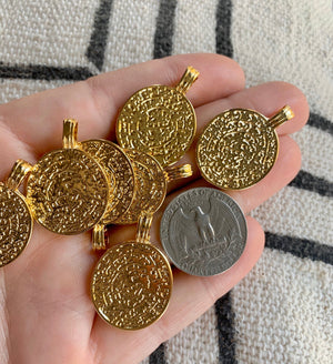 Gold Phaistos Medallion Necklace - Chunky Gold Coin Necklace - Paperclip - Figaro - Box Chain