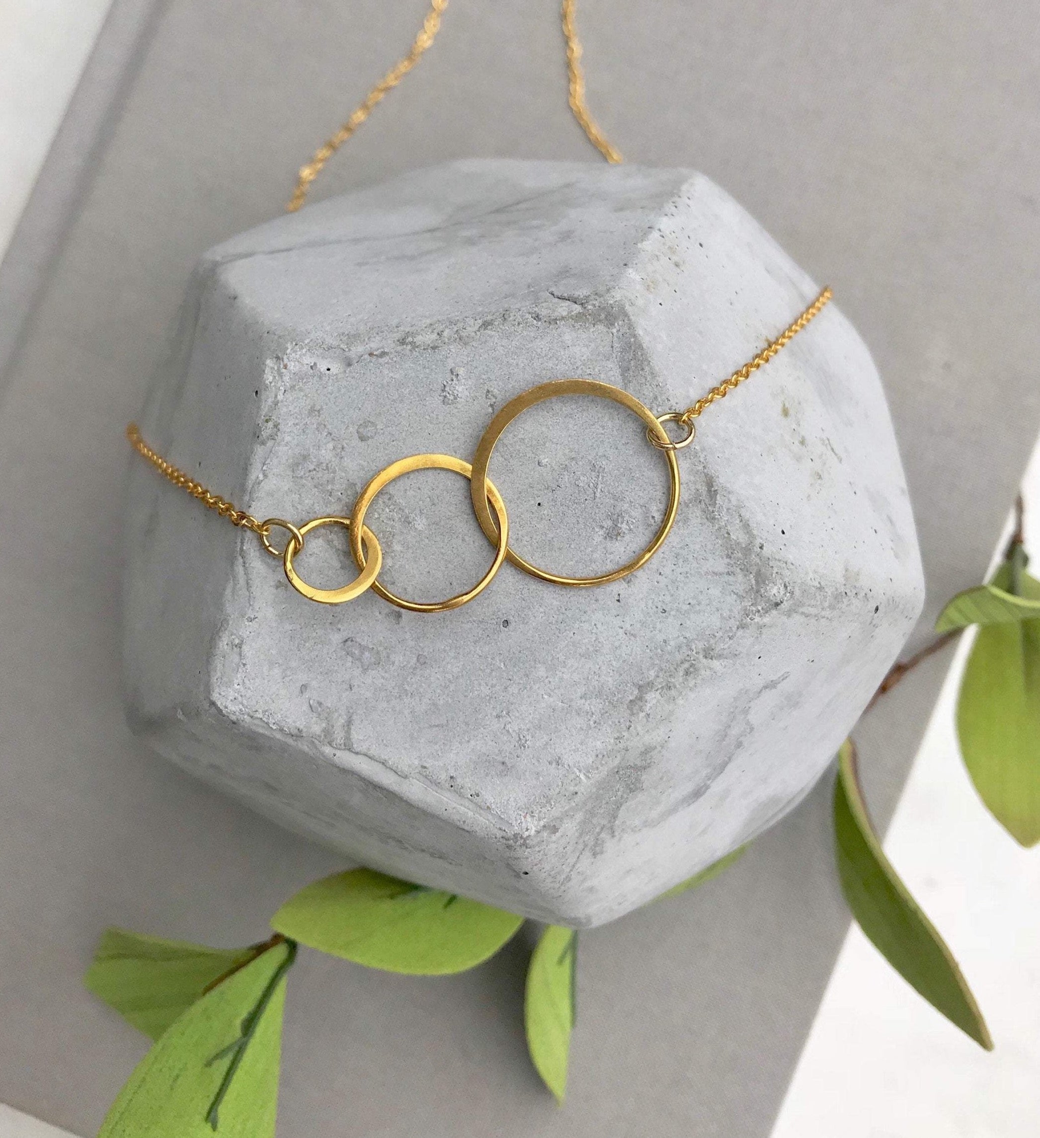 Gold Triple Interlocking Linked Circles Necklace - Circle Pendant