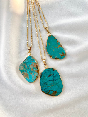 Raw Turquoise Pendant Necklace - Gold