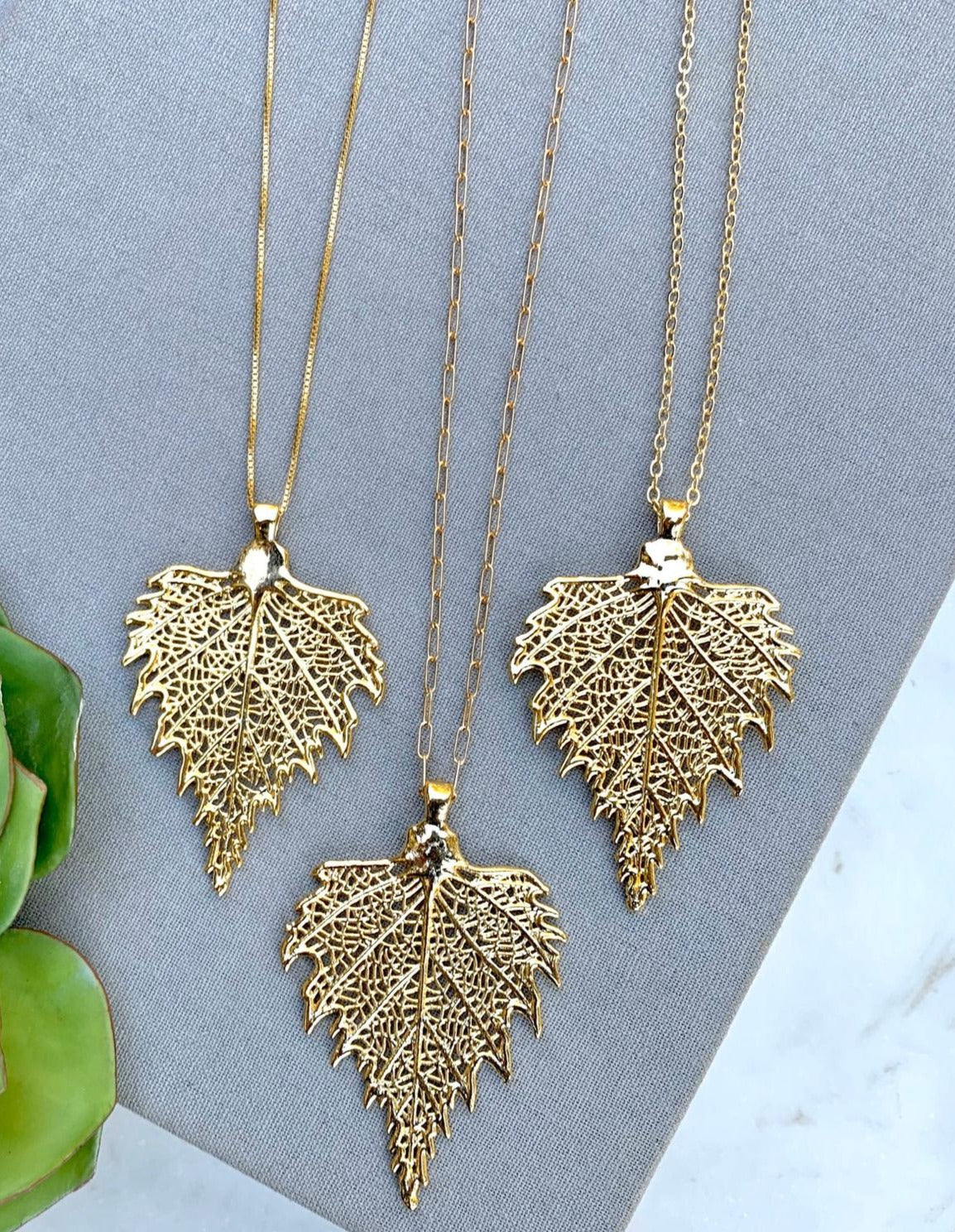 Gold Leaf Pendant Necklace